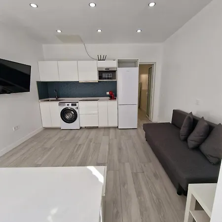 Apartman Guanarteme 33 *